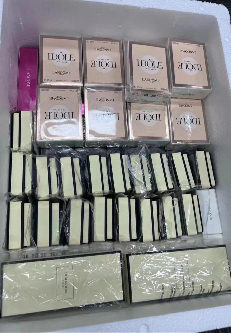化妝品進(jìn)貨渠道,各進(jìn)口美妝批發(fā)市場(chǎng)!化妝品進(jìn)貨渠道,各進(jìn)口美